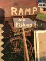 Ramp and No Fishing arrow signs