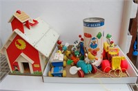 Vintage Fisher Price Toys - Playful Puppy - Queen