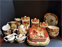 SELECTION OF "FRUIT AMORE" CHINA
