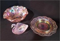 IRIDESCENT BOWL, SWAN AND BUTTER BASE