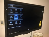 Visio 46" flat screen TV w/wall mount