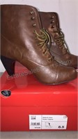 Elle women’s booties size 8 1/2 brown lace up