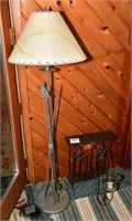 SOUTHWEST DESIGN FLOOR LAMP / WALL SCONCE