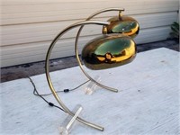 Brass and Lucite table lamps pr