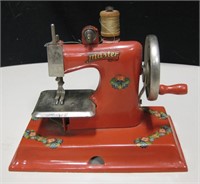 Vtg. Kayanee Sew Master Metal Toy Sewing Machine