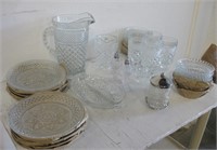 Lot Of Glass Kitchenware - Matching Pattern