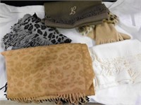 Animal print soft neck scarves - gloves