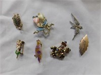 Pins: birds - turtle - colored stones