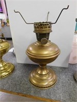 Aladdin kerosene lamp, no. 6 burner, brass color
