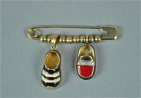 GOLD & ENAMELED SHOE CHARMS ON GOLD PIN