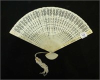 Chinese collapsible pierced bone hand fan