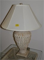 BASKET WEAVE LAMP