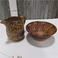 Spongeware crock bowl and crock pitcher