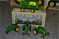 John Deere Tractor Set