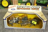 Ertl Ford Farm Set