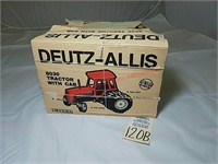 Vintage Ertl Duetz Allis 8030 Tractor w/cab orig