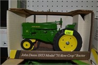 Ertl John Deere 1953 Model 70 Row-Crop Tractor