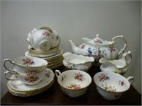 Hammersley Howard Sprays porcelain tea service
