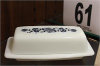 PYREX BUTTER DISH 7 IN