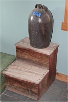 PRIMITIVE HORSE STEP STOOL & JUG ! BR