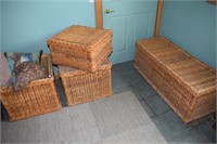 VERY NICE WICKER COLLECTION ! BR