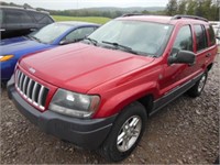 2004 JEEP GRAND CHEROKEE LAREDO SUV