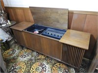 Garrard Stereo Cabinet, Multi-Band Radio/Turntable