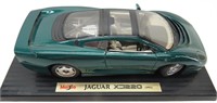 Maisto 1992 JAGUAR XJ220 Die Cast Metal Model Car