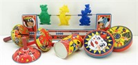 Huckleberry Hound Spinning Target & Noise Makers