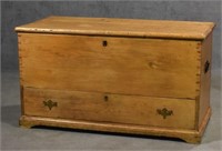 Blanket Chest With Lift Lid