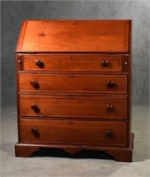 Country Chippendale Hepplewhite Desk