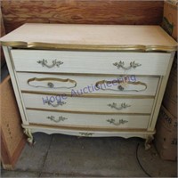 Dresser - 4 drawers