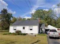 Lois Guy Estate Home Auction