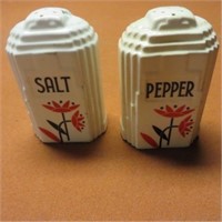 HALL POPPY SALT & PEPPER