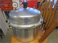 Vintage Pressure Cooker - LOCAL PICKUP ONLY
