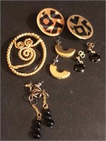 Fantastic Black and gold jewelry