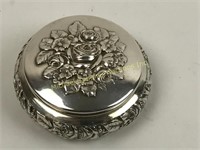 800 SILVER REPOUSEE PILL BOX