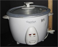 Signature Gourmet 8-Cup Rice Cooker