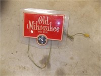 OLD MILWAUKEE BEER CLOCK