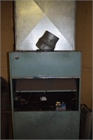 Carrier natural gas furnace with duct work