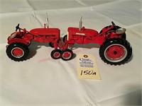 Ertl Farmall 230 and Farmall 100 Tractors 1/16