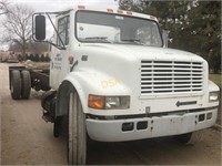 1996 International 4700 Cab & Chassis