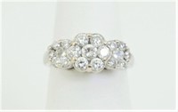 14K White Gold Ring w/19 Diamonds. Size 8