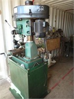 CENTRAL MACHINERY MILLING/DRILLING MACHINE