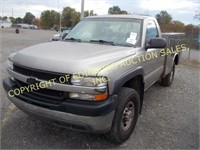 2002 Chevrolet Silverado 2500HD Base