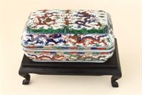 Chinese Wucai Porcelain Box and Cover,