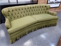 VTG GREEN TUFTED SOFA BY HICKORY
