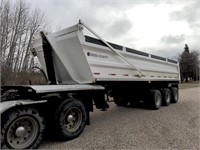 2009 Cross Country End Dump Gravel Trailer