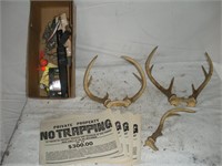 Horns-No Trapping Sign-Fish Tackle 1 Lot