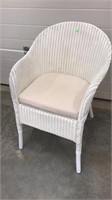 White wicker chair, Good condition